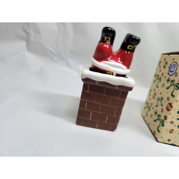 Santa Salt and Pepper  Tinsel Town Santa In Chimney Ceramic Set 180 Degrees - Picture 13 of 13